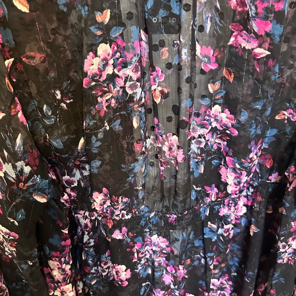 Torrid Kimono, 3X, size 22-24. NWT, smoke free home. Brand New. - Picture 5 of 5